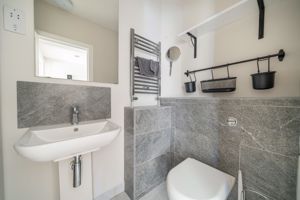 Photo 16- click for photo gallery